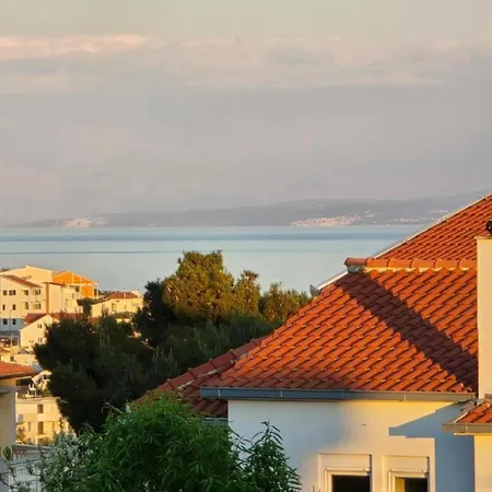 Peaceful With Style - One Bedroom Apartment Trogir