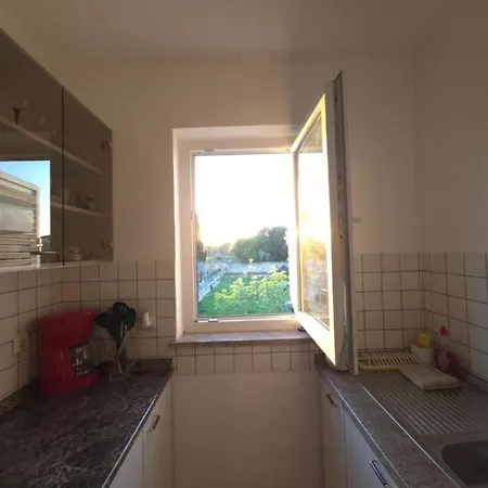 Peaceful With Style - One Bedroom *